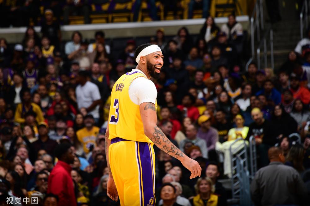 NBA：客场险胜 热火队104-100火箭队.