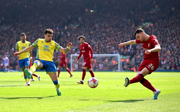 于更有利的 于更有利的